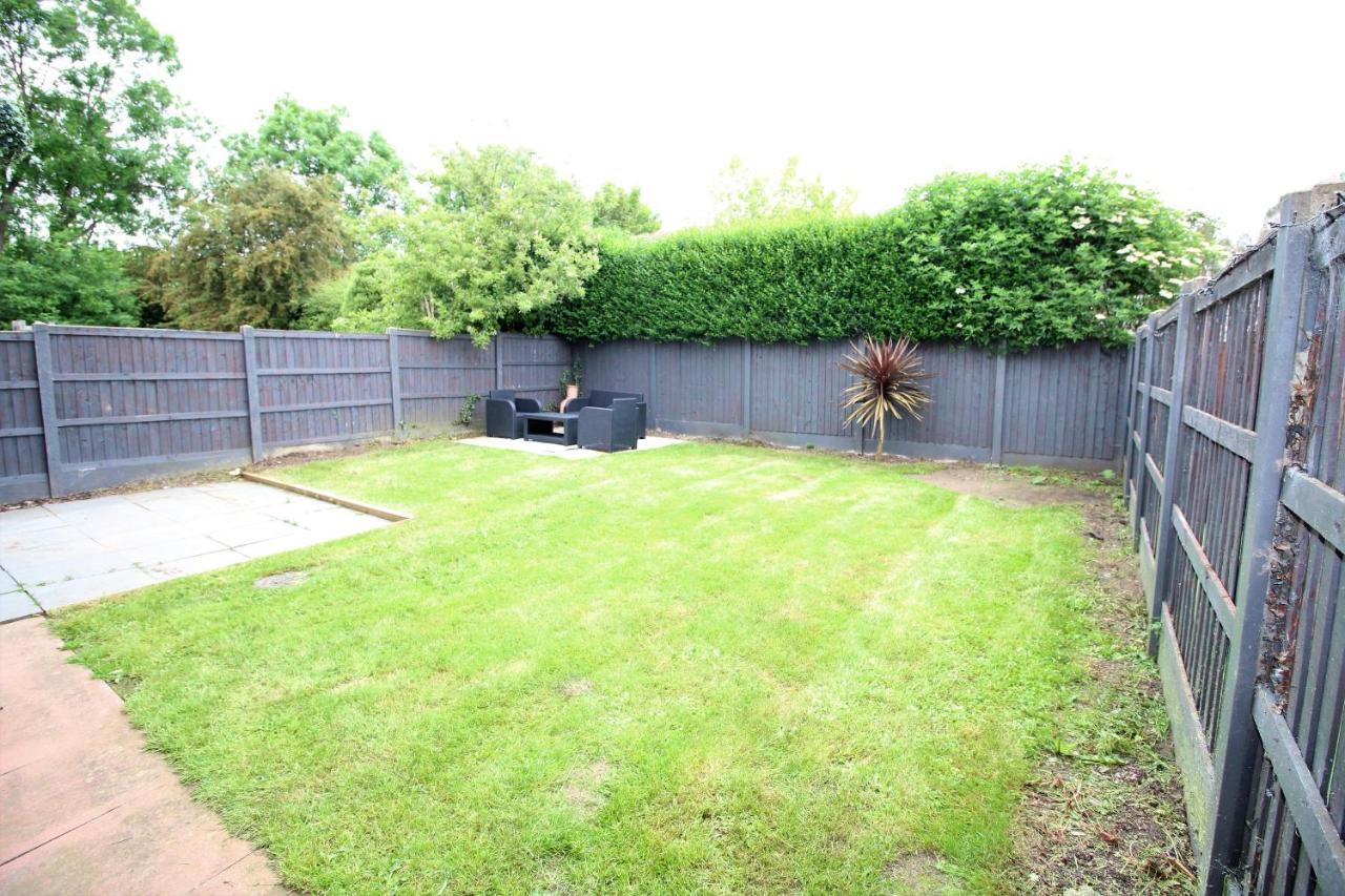 Doncaster - Warmsworth - Great Customer Feedback - 3 Bed Detached House - Private Garden & Parking Plus Garage - Quiet Cul De Sac Location - Dog Friendly - Fast Wifi - Close To Motorway Access المظهر الخارجي الصورة