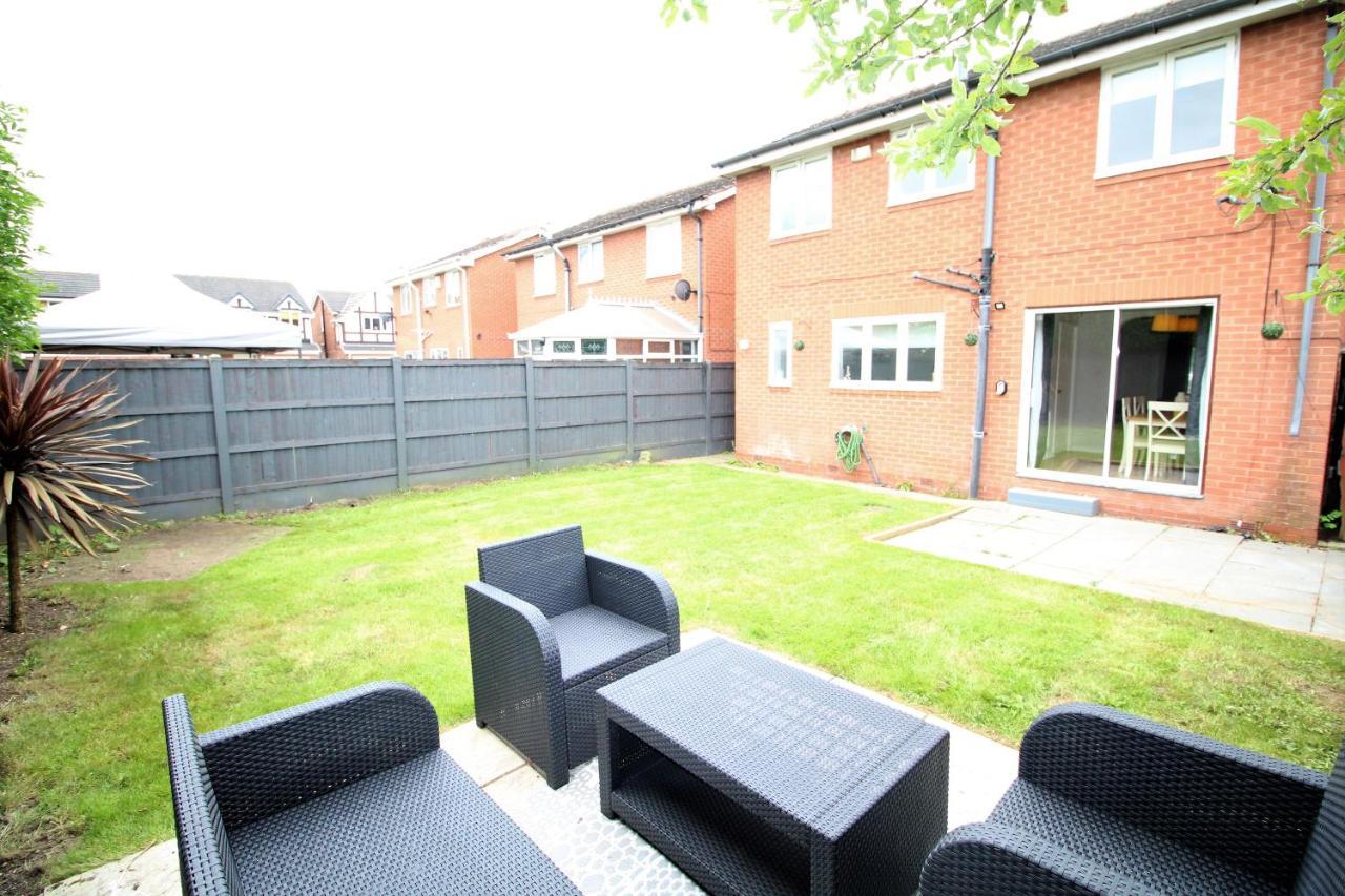 Doncaster - Warmsworth - Great Customer Feedback - 3 Bed Detached House - Private Garden & Parking Plus Garage - Quiet Cul De Sac Location - Dog Friendly - Fast Wifi - Close To Motorway Access المظهر الخارجي الصورة